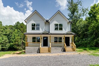 Building Photo - 136 Cleveland Rd