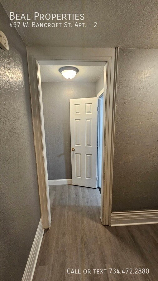 Building Photo - 437 W Bancroft St