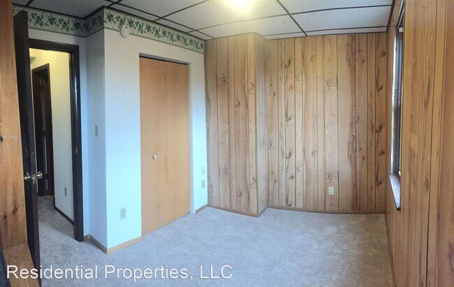 Building Photo - 2 br, 1 bath House - 214 Sheridan Street