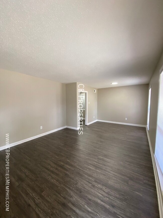 Foto del edificio - 4521 Aldridge Dr