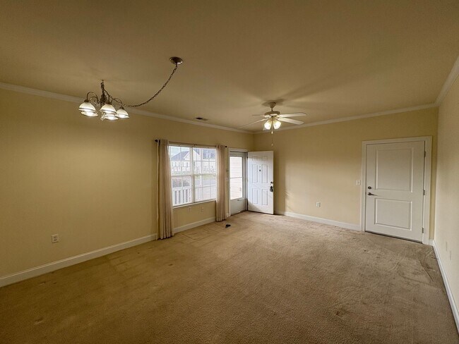 Foto del edificio - For Rent