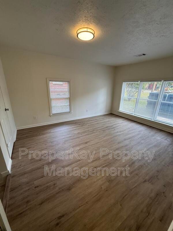 Foto del edificio - 4509 Curry St