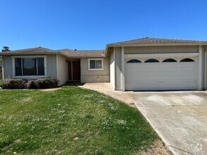 Building Photo - 128 Redondo Ct