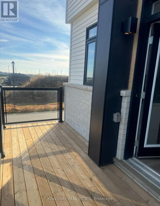 Photo du bâtiment - 55 Tom Brown Dr