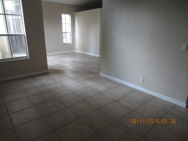 Building Photo - 6204 Spring Lake Terrace