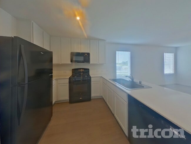 Foto del edificio - 10712 Cowhide Ln