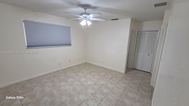 Foto del edificio - 400 NW 65th Ave