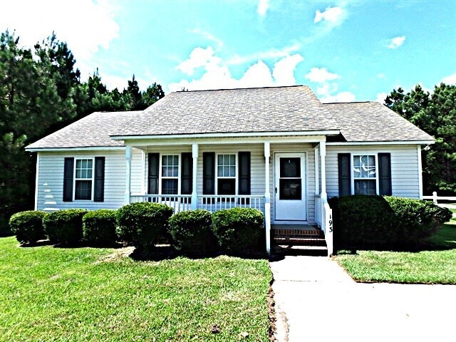 Building Photo - 193 Clear Water Dr