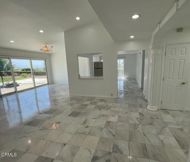 Foto del edificio - 642 Creekmont Ct