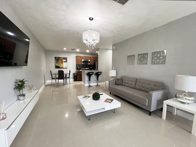 Photo - 4324 S Kirkman Rd Apartment