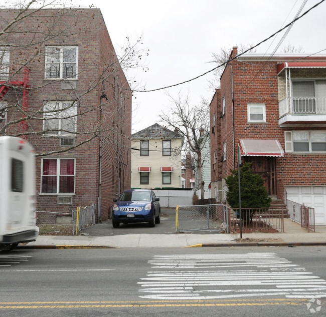 4303 Baychester Ave Bronx, NY 10466 Rentals Bronx, NY