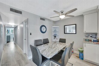 Building Photo - 766 Central Ave