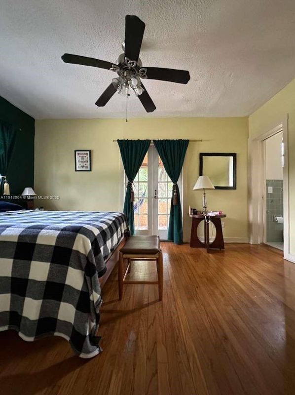 Foto del edificio - 514 Palermo Ave