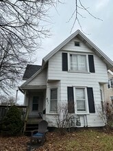 Building Photo - 401 Dewitt St