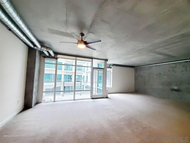 Foto del edificio - 1080 Park Blvd