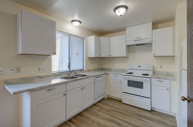 Foto del edificio - 4676 E Alamos Ave