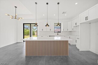 Building Photo - 4536 NW 35th Pl