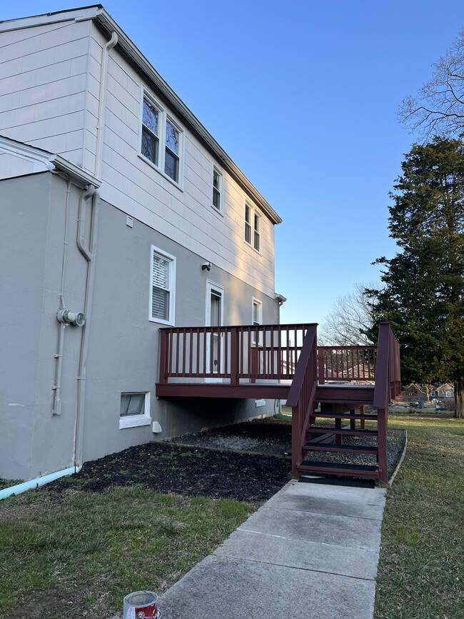 1080 Chews Landing Rd, Laurel Springs, NJ 08021 House Rental in