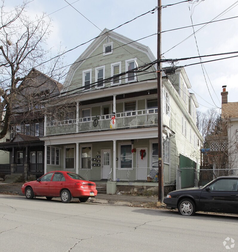 127 Prospect Ave, Scranton, PA 18505 Apartments in Scranton, PA