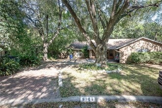 Building Photo - 9104 Quail Creek Dr