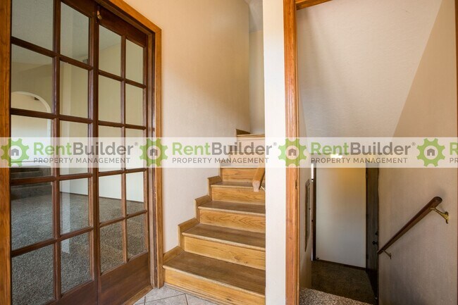 Foto del edificio - CALL US TODAY AT (505) 808-6467 TO SCHEDUL...