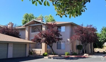 Building Photo - 985 E Mingus Ave
