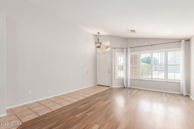 Building Photo - 8156 W Tonto Ln