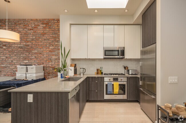 1 chambre, 1 salle de bain - 556 pi2 - Cuisine - Shoreline
