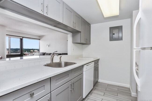 Foto del edificio - 127 Greyrock Pl
