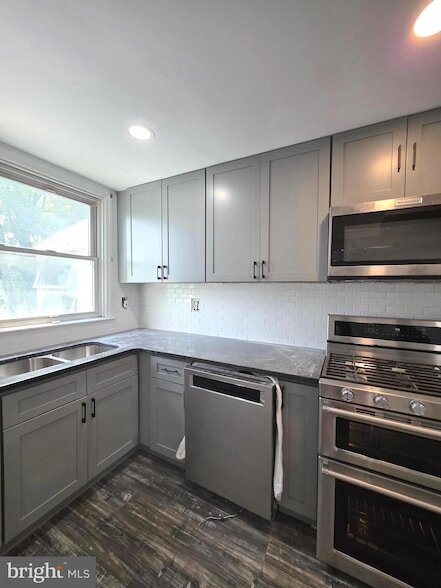 Foto del edificio - 252 N 9th St