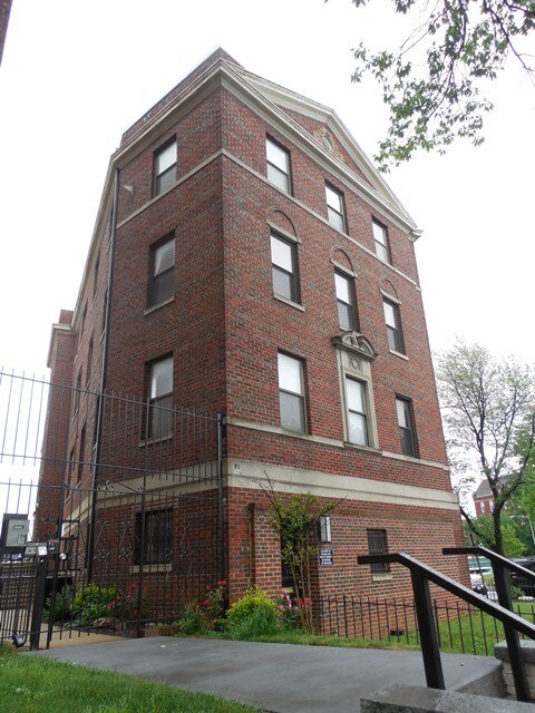 Primary Photo - 80 New York Ave NW