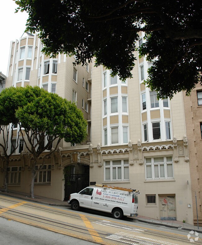 Foto del edificio - 626 Powell