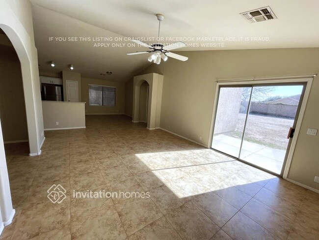 Foto del edificio - 9331 W Cinnabar Ave