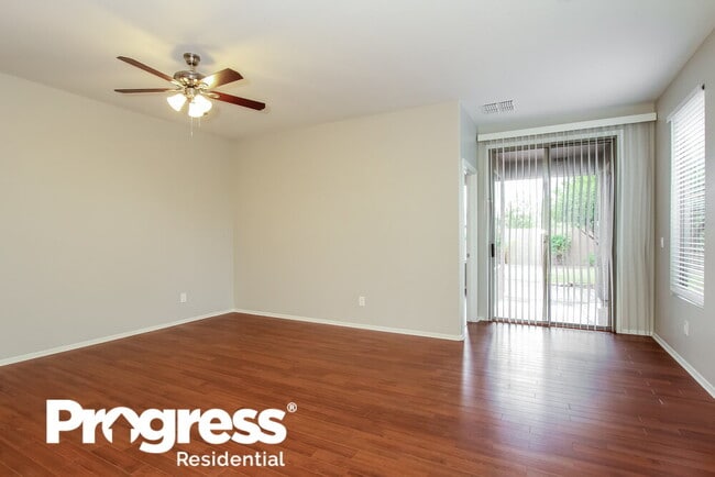 Building Photo - 42941 N Challenger Trail