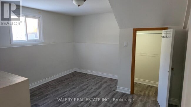 Building Photo - 25 Sutter Ave