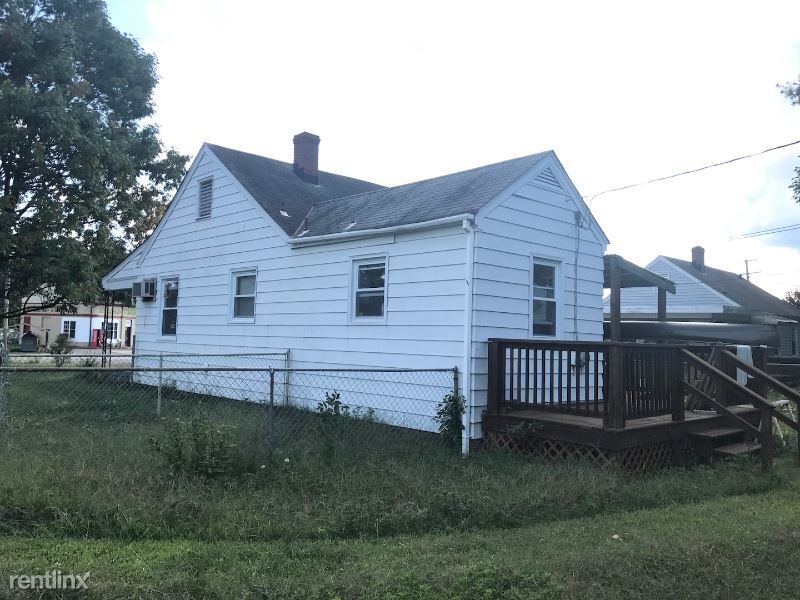 Foto del edificio - 2 br, 1 bath House - 3210 Williamsburg Road