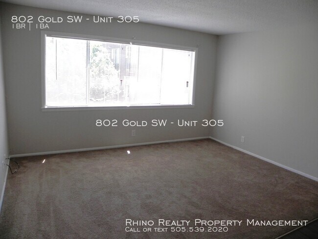 Foto del edificio - 802 Gold Ave SW