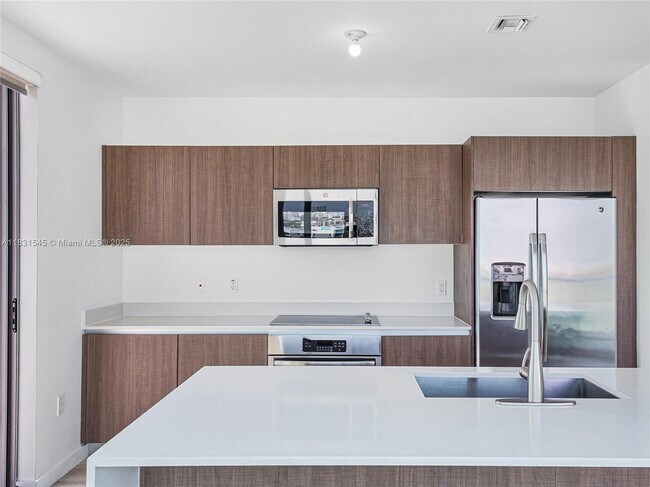 Foto del edificio - 1600 SW 1st Ave