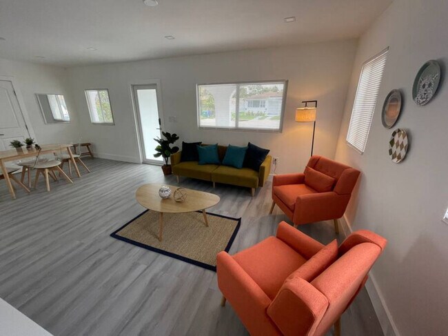 Foto del edificio - 2802 SW 21st St