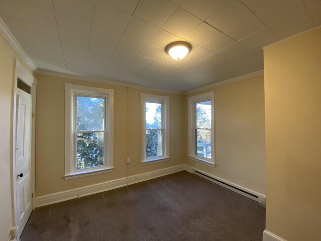 Foto del edificio - 130 N Grant St