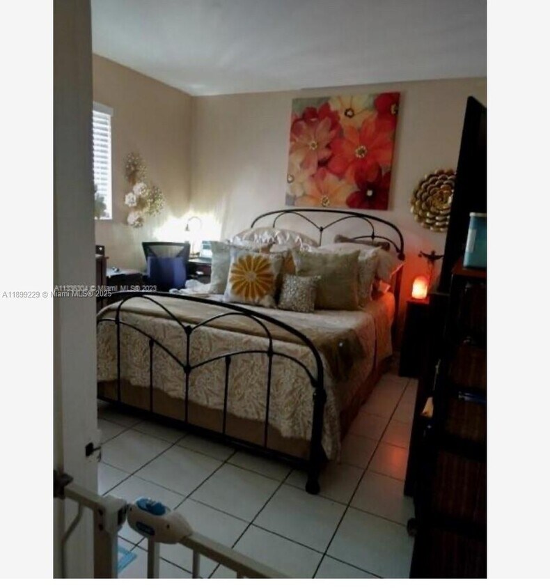 Foto del edificio - 13941 Lake Placid Ct