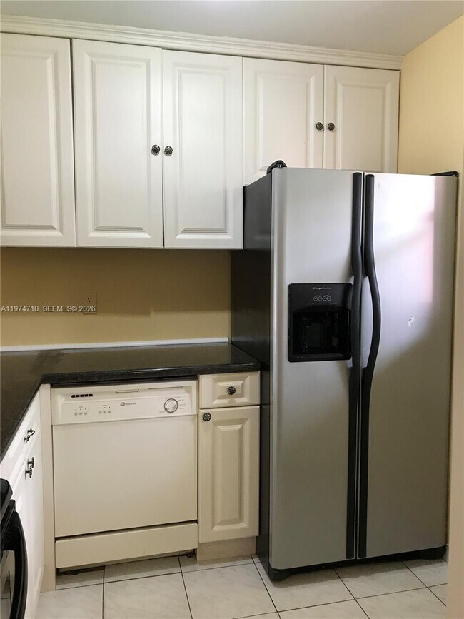 Foto del edificio - 2800 NW 56th Ave