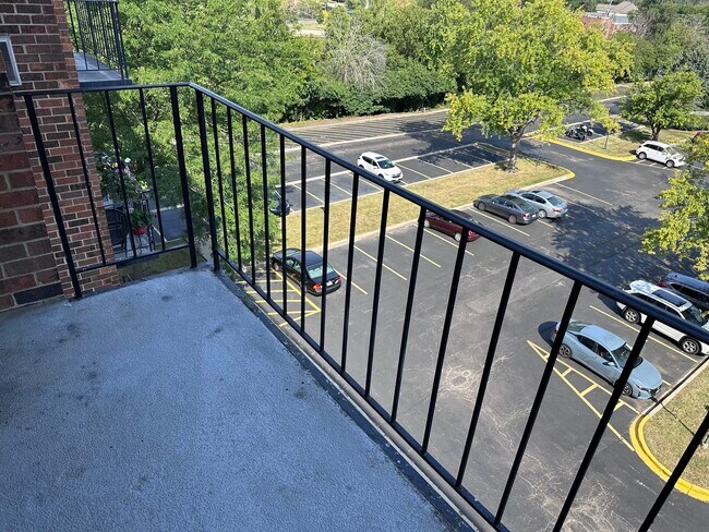 Foto del edificio - 4721 St Joseph Creek Rd