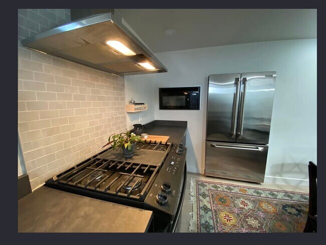 Building Photo - 269 E Herbert Ave