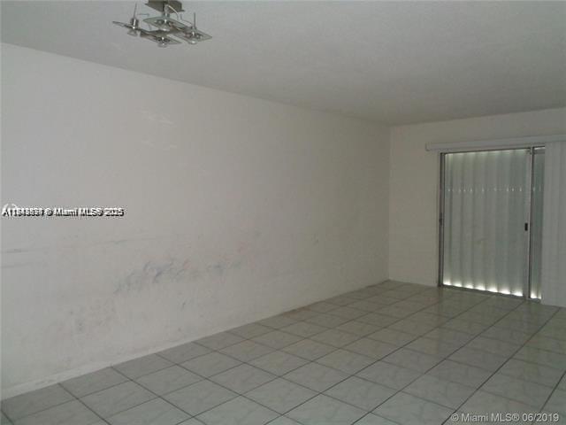 Foto del edificio - 15225 NE 6th Ave