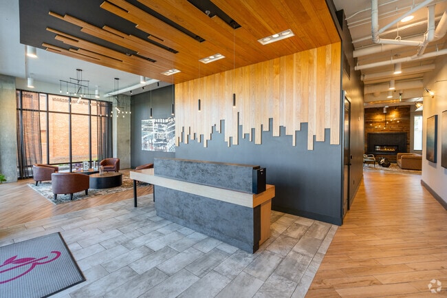 Entrance - Brightleaf on Main