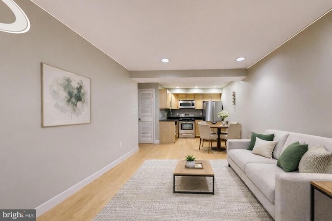 Photo - 6 Rhode Island Ave NW Townhome