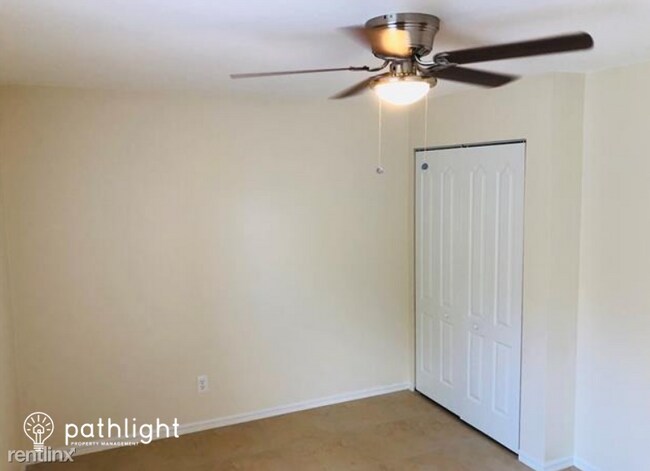 Building Photo - 3 br, 2 bath House - 2612 50th St SW UNIT