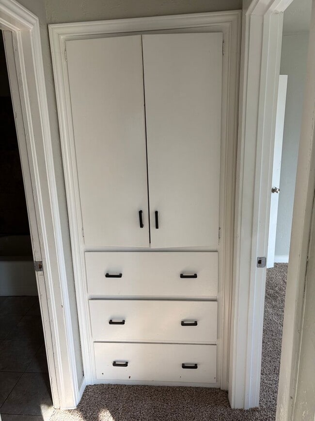 Building Photo - Cute two bedroom home for rent