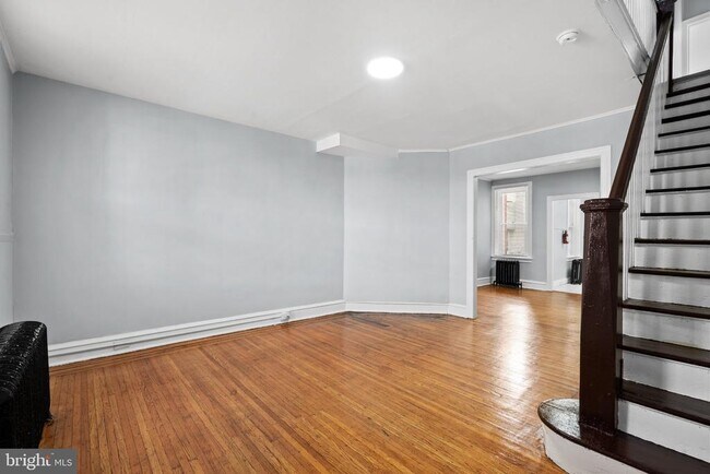 Foto del edificio - 4922 N 7th St